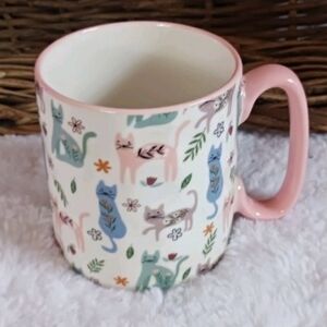 LKNW 10 Strawberry Street Cats Coffee Cup Mugs #105